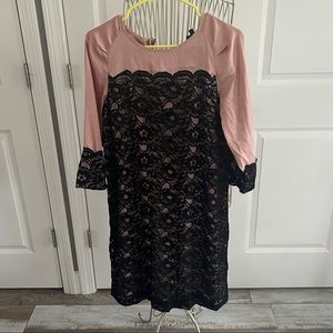 Just Taylor Sz 8 Pink and Black lace detailed Dress